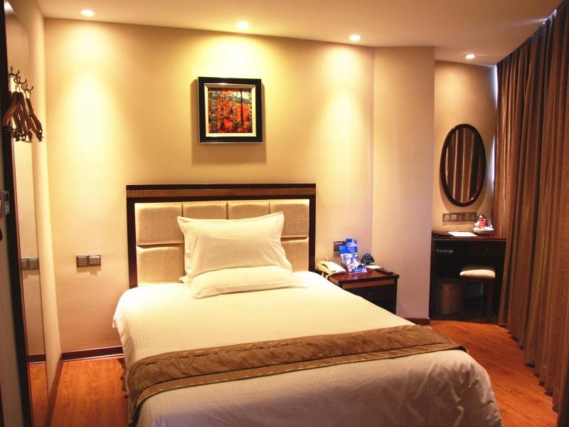 Greentree Inn Guangdong Shantou Chengjiang Road Business Hotel Eksteriør billede