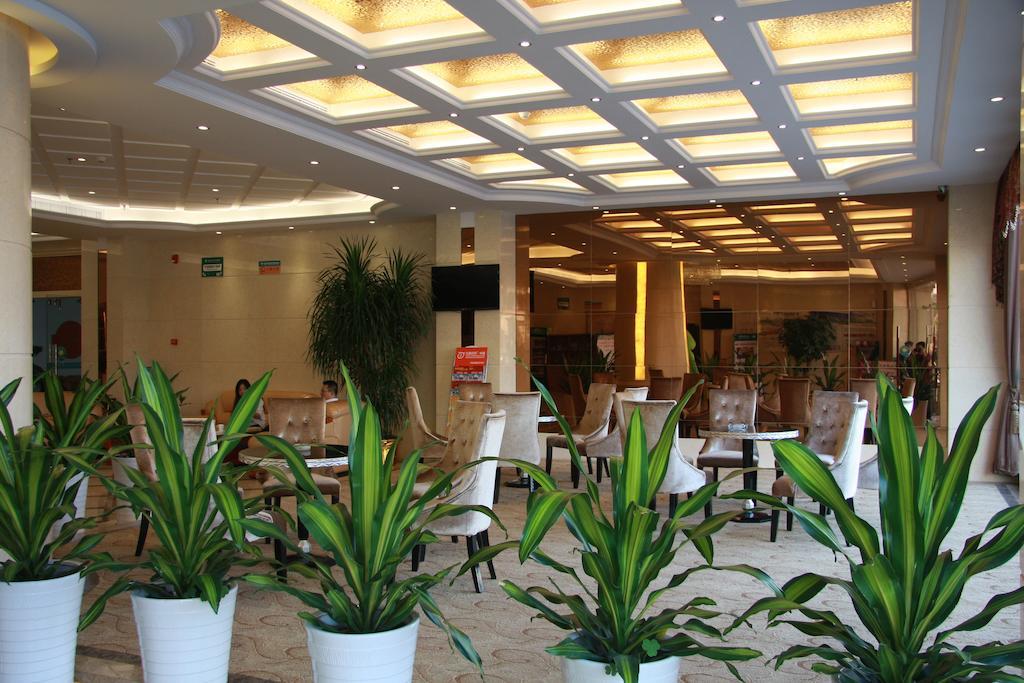 Greentree Inn Guangdong Shantou Chengjiang Road Business Hotel Eksteriør billede